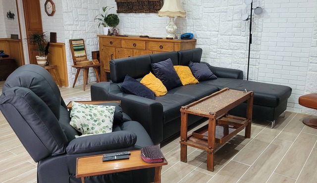 Apartment 87 m2, 3 bedrooms, enclosed garden