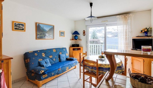 Apartment Esquièze-Sère, 2 bedrooms, 4 persons