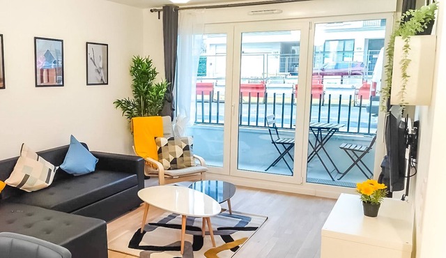 Apartment Near University and Airport Paris-orly by Servallgroup