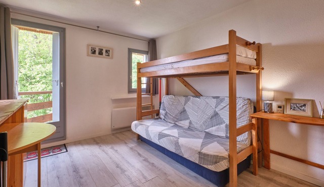 Apartment 'Prapoutel Pied Des Pistes' with Mountain View and Balcony