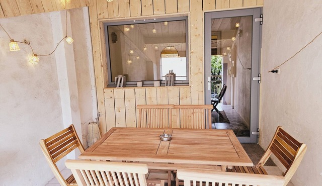 Apartment - shaded terrace
