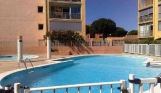 Apartment T3 in Guissan next to the Port