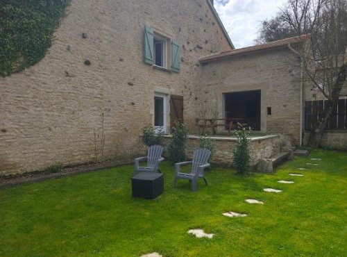 Appartement indépendant avec terrasse et jardin