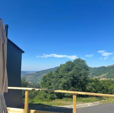 appartement 12 couchages proche piste ski et de randonnées du lioran