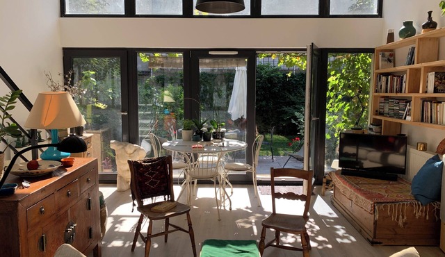 Appartement Comme une Maison Avec Jardin aux Portes de Paris, Proche du Métro