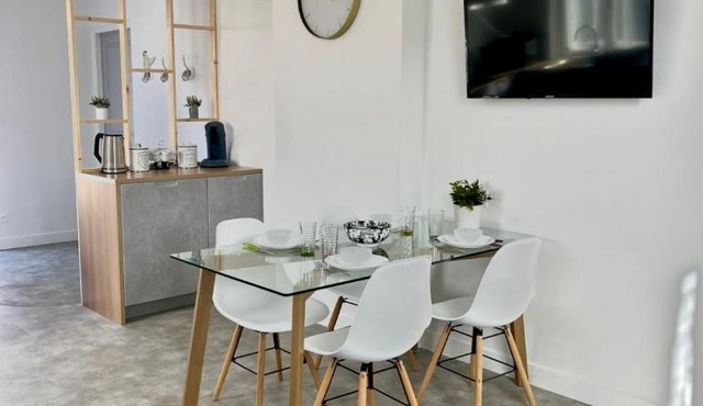 Appartement cosy et calme avec parking et terrasse privés