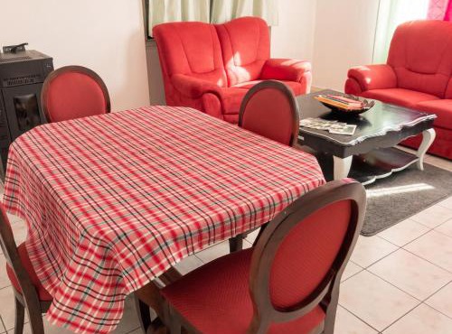 Appartement de 3 Chambres à Martigny-les-Bains