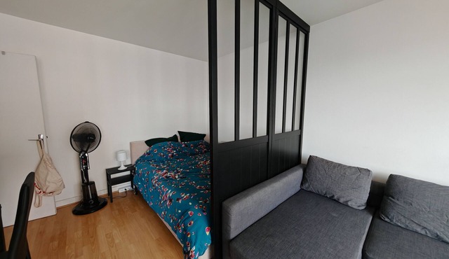 Appartement Lumineux Proche de la Ligne 14
