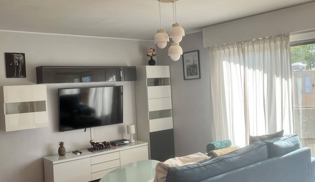 Appartement Près de Paris. Métro Créteil Préfecture Ligne 8