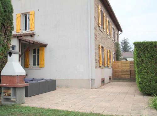 Appartement rénové 3 chambres à Luxeuil-les-Bains - FR-1-583-398