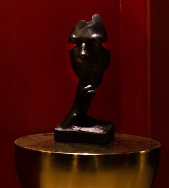 Appartement Rouge Elegance & Miroirs RER C