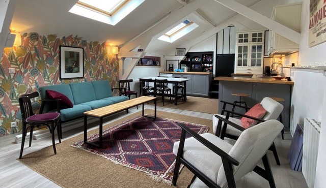 Artist's Loft 2-bedroom 2-bathroom, sunny and calm, with AC in Joinville-le-Pont