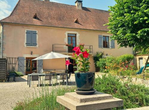 Au pays de Jacquou Chambre d'hôtes et table d'hôtes en Dordogne