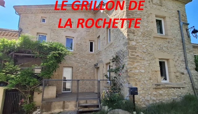 Authentic stone house located in the heart of nature near the Vercors Regional Park