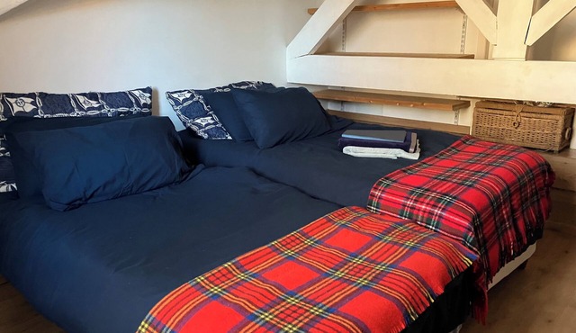 B&B 2