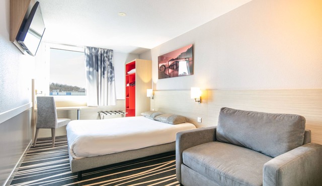 B&B HOTEL Lyon Aéroport St Quentin Fallavier in Saint-Quentin-Fallavier