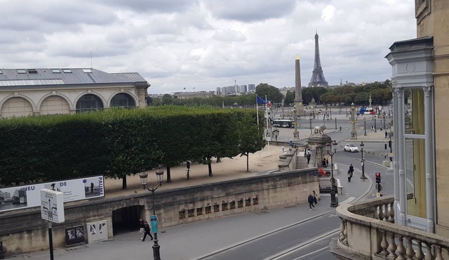 Beautiful, family-ready space in the historical heart of Paris!