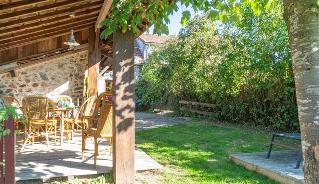 Beautiful private villa for 4 guests with WIFI, TV, terrace and pets allowed