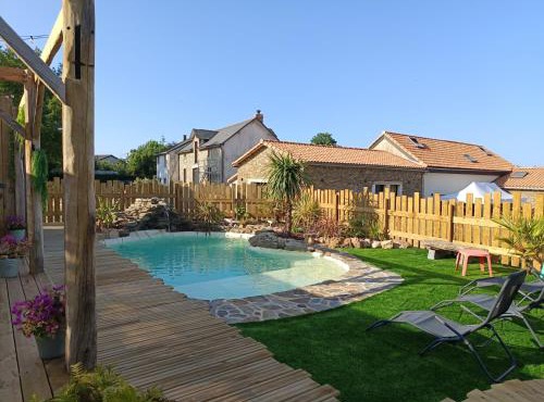 Bel des prés - Cénote - Piscine partagée