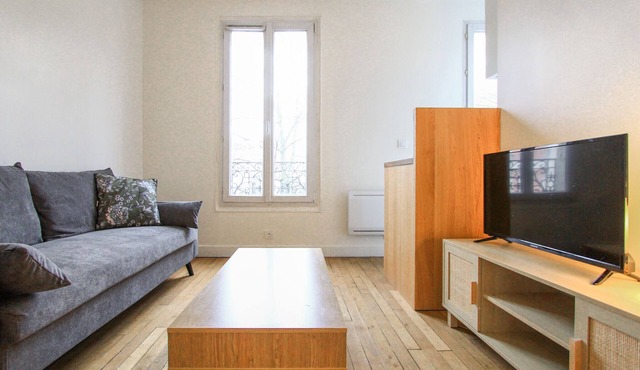Bright Apt With Wi Fi Near Ivry Cinema