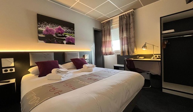 BRIT HOTEL LE VESOUL