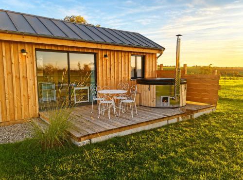 Cabane cosy & bain nordique "La Mâh'nnotte"