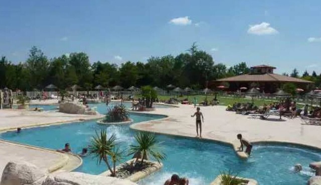 Camping 4 étoiles - Parc aquatique - eecgee