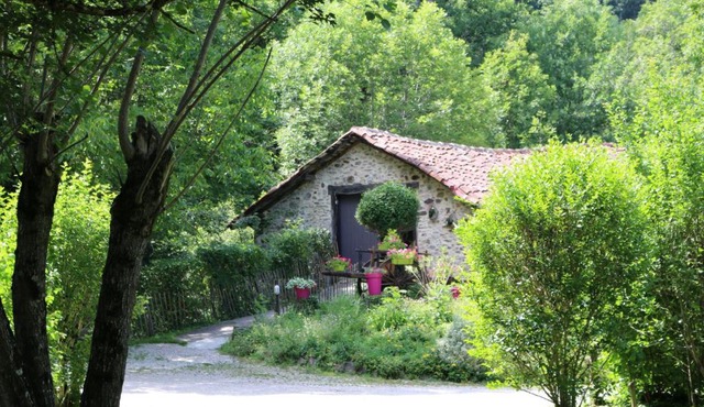 Camping Moulin De Chaules
