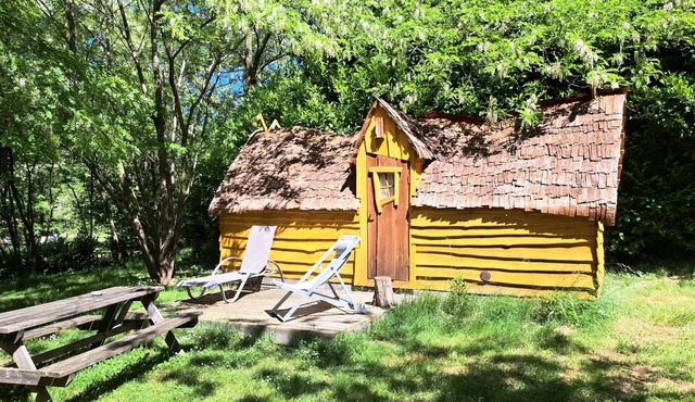 Campsite Ushuaia Villages Le Viaduc * - Magic cabin 4 people