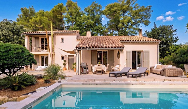 CASA-Matteo villa provençale avec piscine