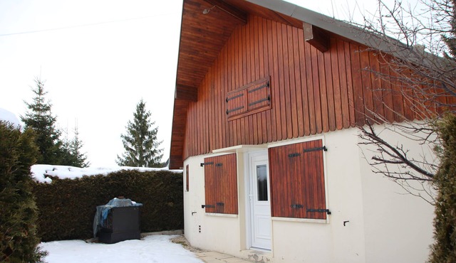 Chalet 30m² in Métabief (Doubs) at the foot of the slopes (Ski & MTB), Lake 10 mins away