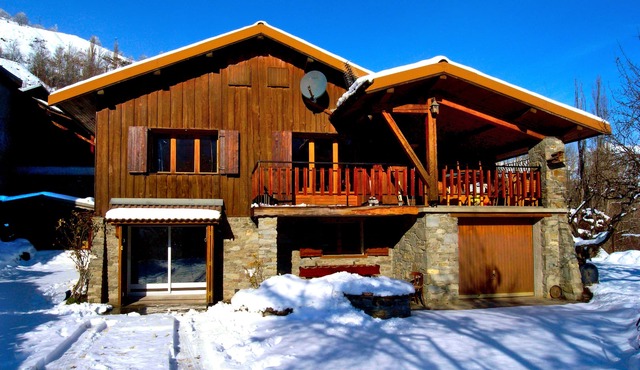 Chalet 8 Personnes, Face aux Montagnes