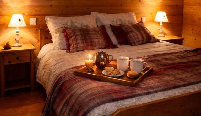 Chalet Coquelicot - mountain comfort, warm ambience in the heart of the village