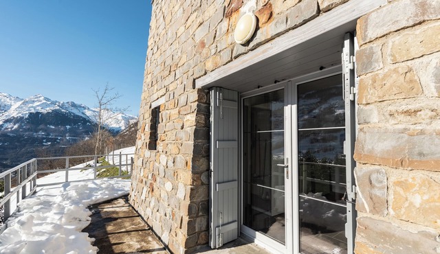 Chalet 'De Sers' with Mountain View, Private Terrace and Wi-Fi
