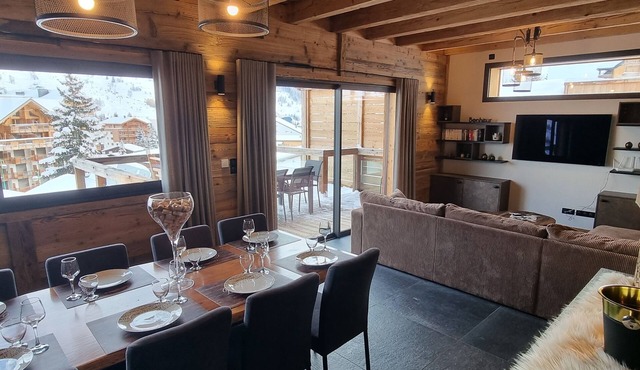 Chalet "Le Victoria" 8/10 people Private SPA in the heart of the Deux Alpes resort