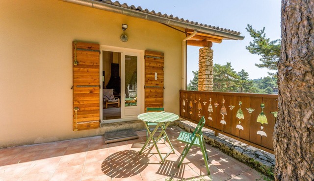 Chalet 'Mont Ventoux' with Mountain View, Private Terrace and Private Garden