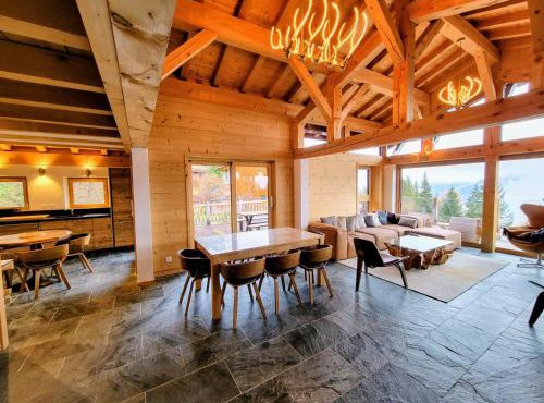 Chalet spacieux et rénové · Terrasse · Capacité 10 personnes · Wifi gratuit - FR-1-346-570