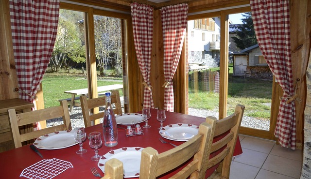 CHALET VIOLETTES 4 FLAKES OR FOR 12 PEOPLE