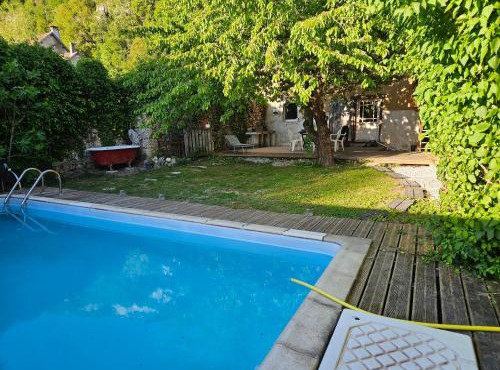 Chambre familiale,150m2 et piscine privée