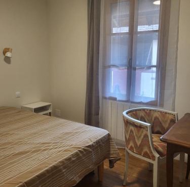 Chambre proche Taizé Cluny