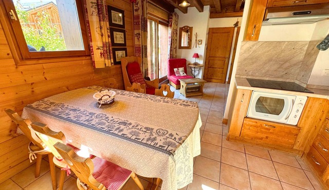 Charming 4-room apartment with parking and wifi in Saint-Martin-de-Belleville