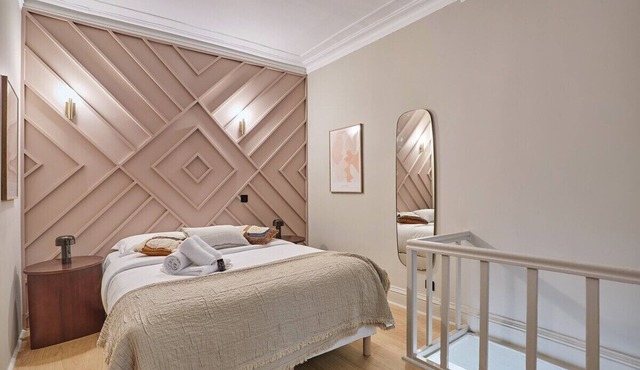 Charmant Studio Duplex Beaubourg Le Marais in Paris