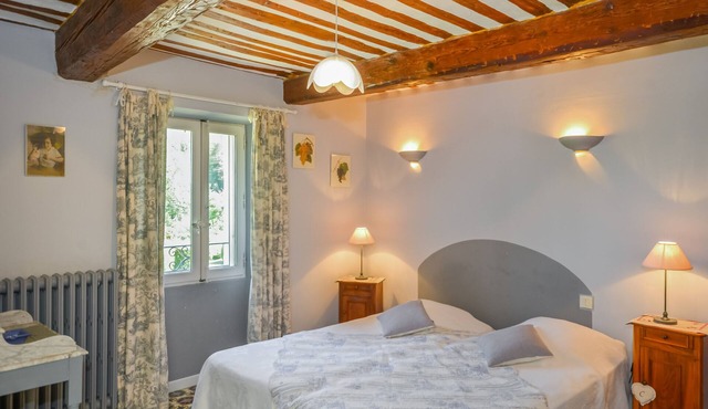 Charmante Chambre D'hôte au Coeur de la Provence, à Venasque