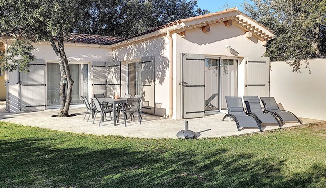 Charming 3* house with swimming pool and Mont Ventoux view