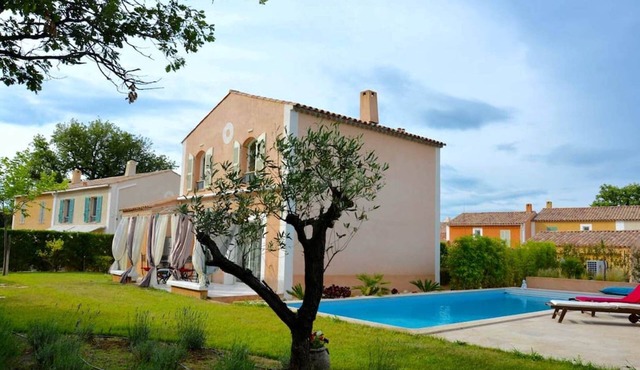 Charming family villa with pool on the Côte d'Azure