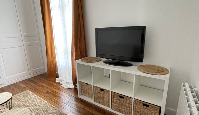 Charming studio, near RER B Paris