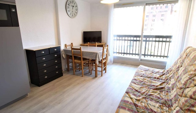 Charming Studio for 4 in Serre Chevalier, Close to Slopes & Shops