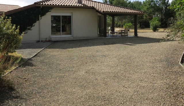Charming villa between the Landes forest and the ocean