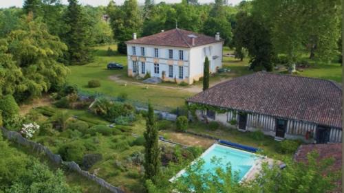 Chateau de la Grotte