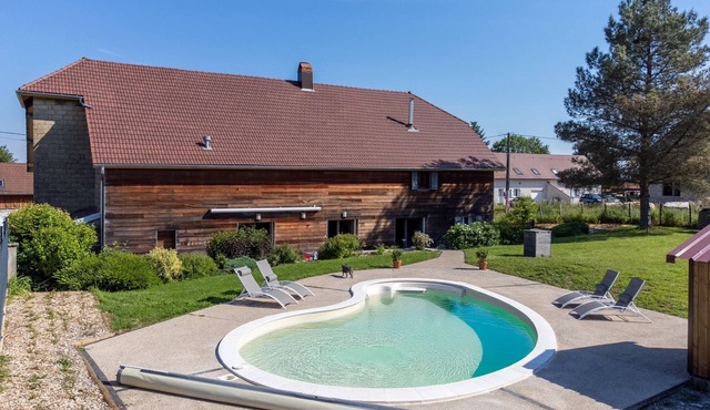 Chez Feldus" estate